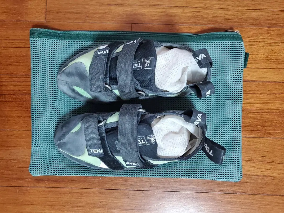테나야 탄타 클라이밍슈즈