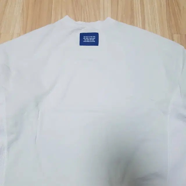 블루테일 크롭 티셔츠 160