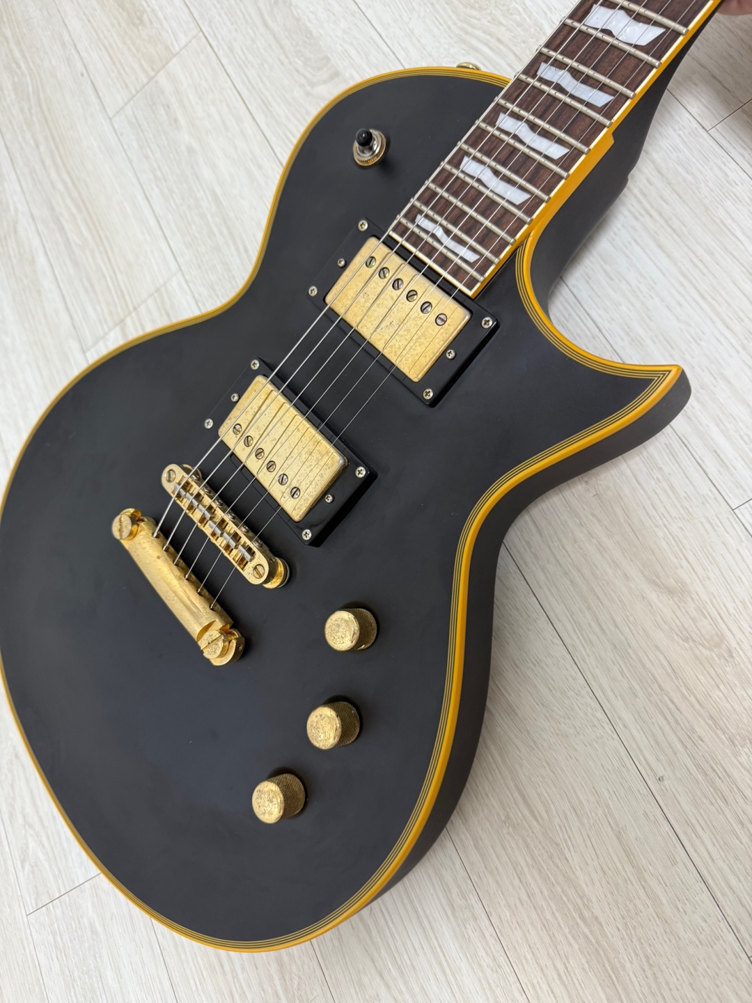LTD EC1000 레스폴